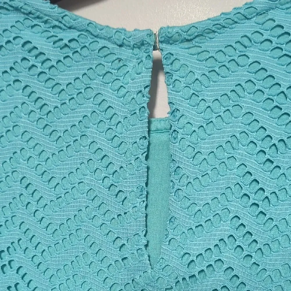 Banana Republic Blue Fitted Sleeveless Tank Top - Picture 6 of 6